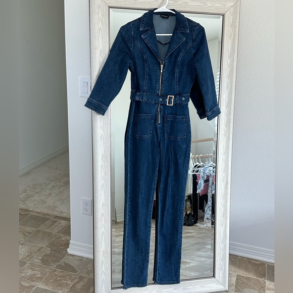 BEBE BELTED DENIM JUMPSUIT - Picture 8 of 10